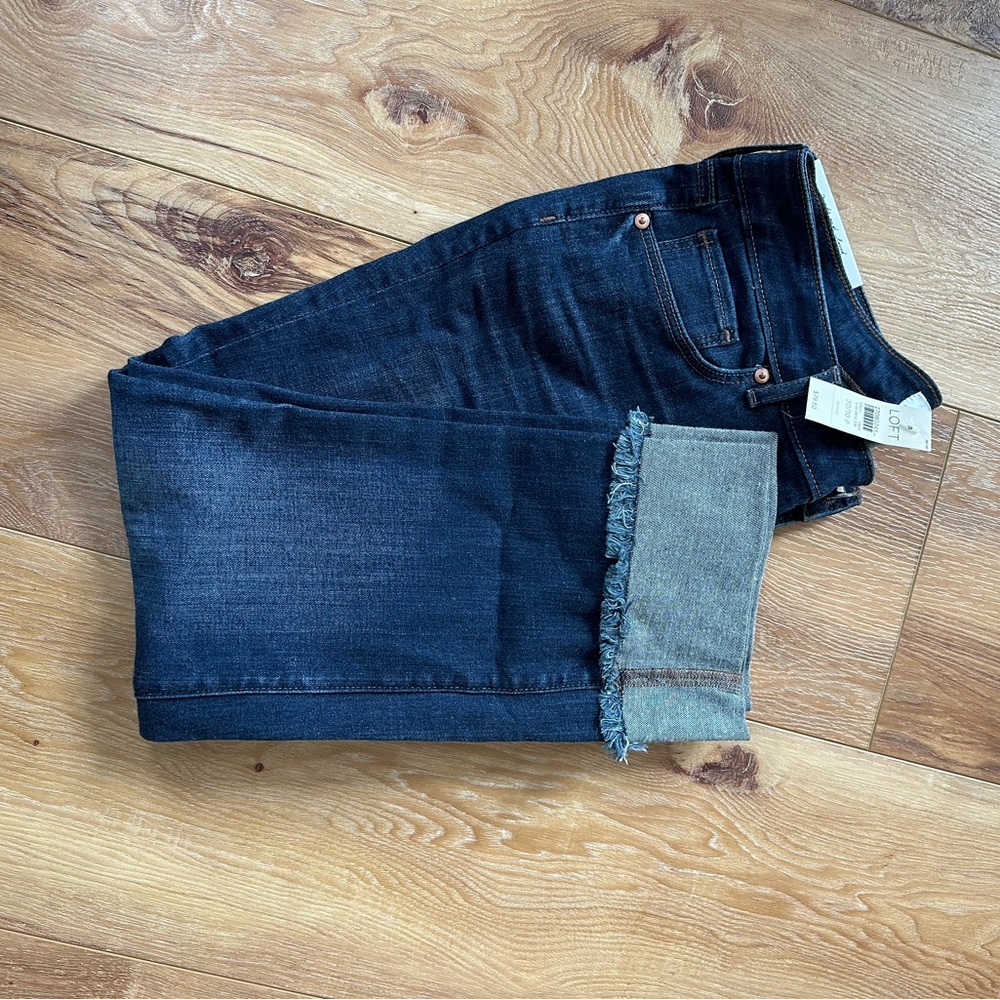 LOFT Curvy Straight cuffed jeans